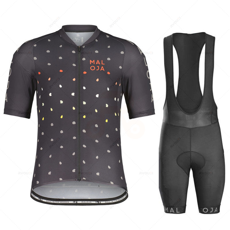 مجموعة ملابس ركوب الدراجات بأك - مراجعة Cycling Gear Brands وسعره